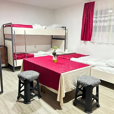 Albergue Sneza *
